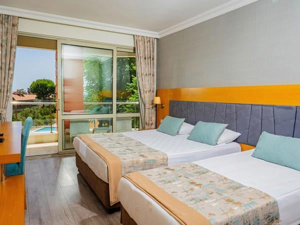 Sirma Hotel****