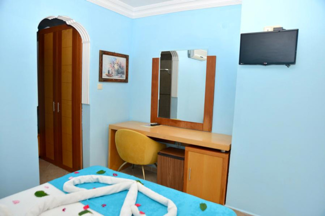 Side Temple Hotel***