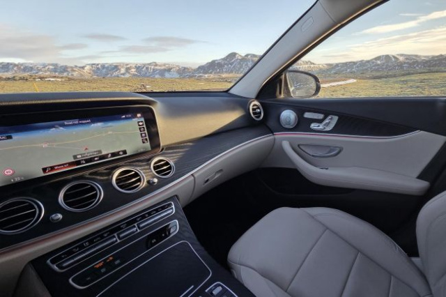 Izland kényelmesen - privát nagy izlandi körutazás
magyar idegenvezetővel