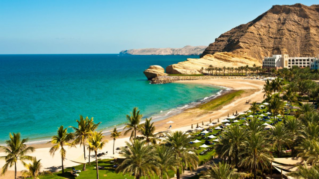 
NAGY KÖRUTAZÁS AZ EMIRÁTUSOKBAN ÉS OMÁNBAN
