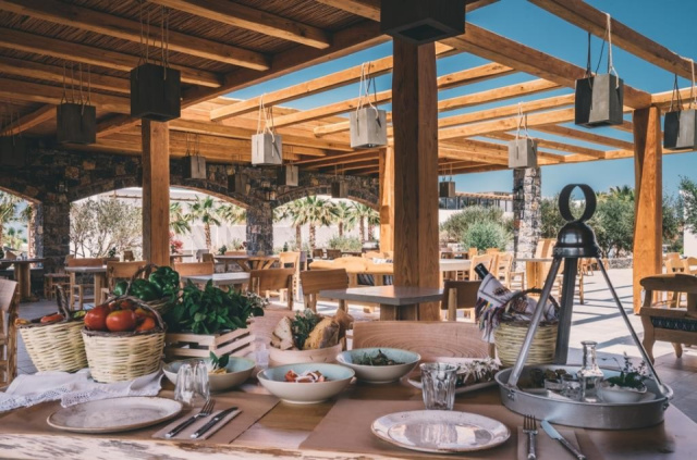 
STELLA ISLAND RESORT & SPA
