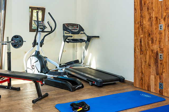 
AIRIS BOUTIQUE & SUITES- Adults only 16+
