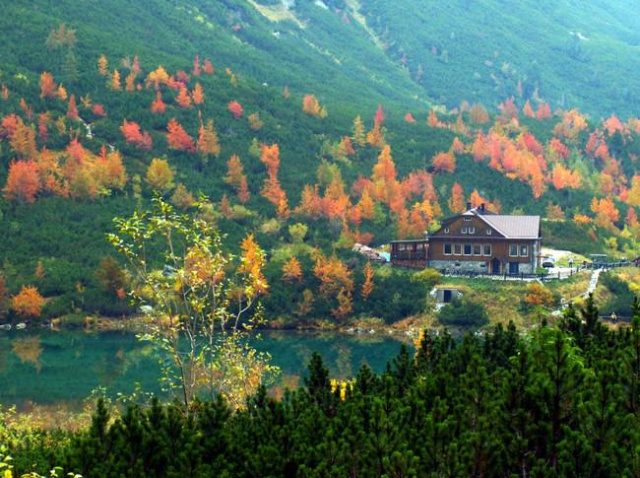 
Túra a Zöld-tavi menedékházhoz
