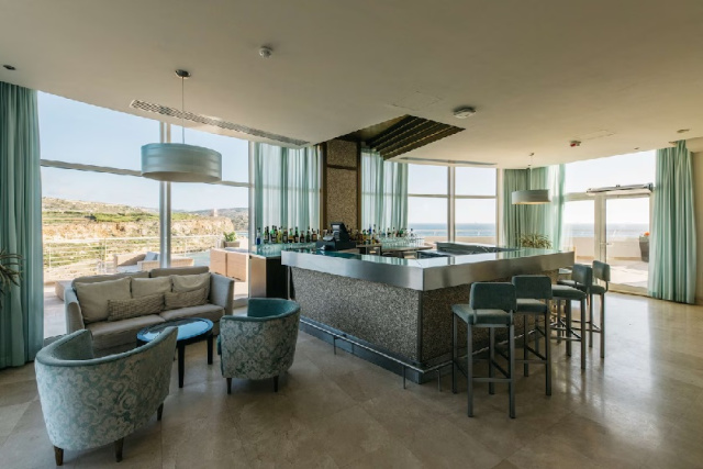 
Radisson Blu Golden Sands Resort
