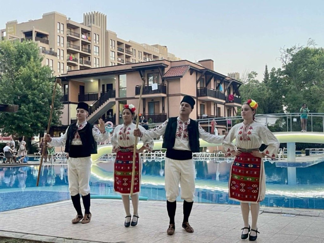 
Bulgária repülővel Budapestről 2026 8 nap/7 éj-Napospart - Grand Hotel Nirvana
