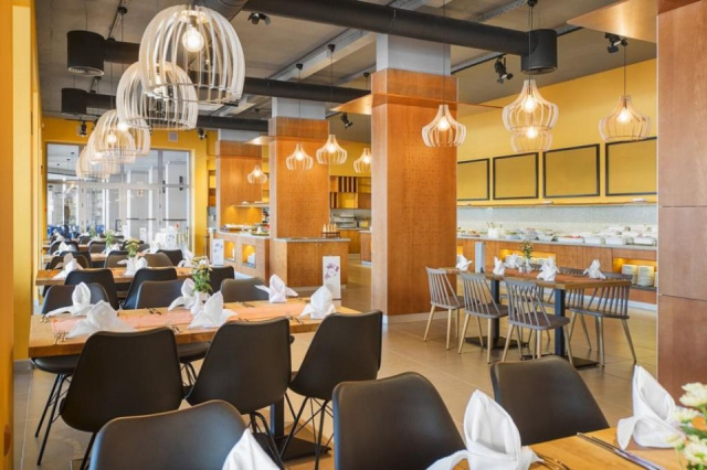 
Bulgária repülővel Debrecenből 2026 8 nap/7 éj-Napospart - Hotel Melia Sunny Beach
