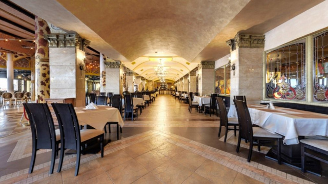 
Bulgária repülővel Budapestről 2026 8 nap/7 éj-Napospart - Hotel Imperial Palace
