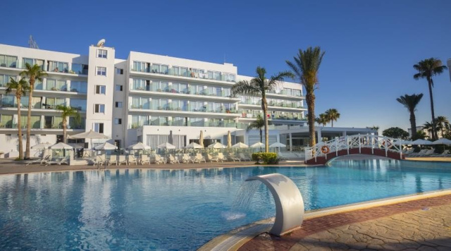 
TSOKKOS PROTARAS BEACH
