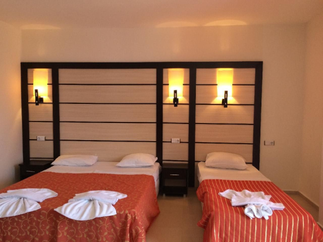 
Bulgária repülővel Debrecenből 2026 8 nap/7 éj-Napospart - Tia Maria Hotel
