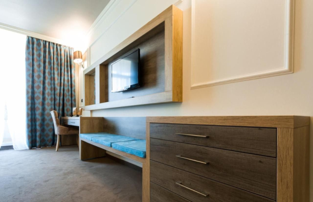 
Bulgária repülővel Budapestről 2026 8 nap/7 éj-Napospart - Hotel Tiara Beach
