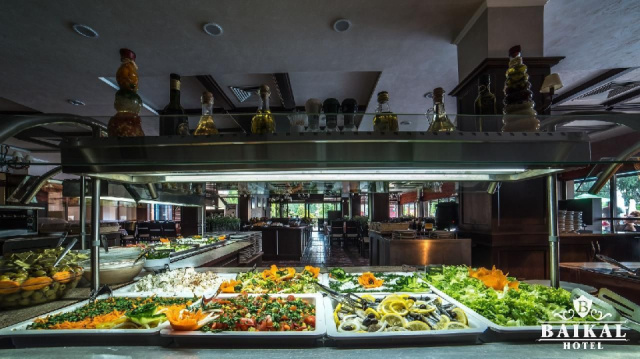 
Bulgária repülővel Budapestről 2026 8 nap/7 éj-Napospart - Bajkal Hotel
