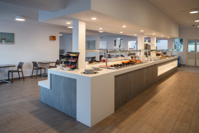 
EREZA LOS HIBISCOS - ONLY ADULTS
