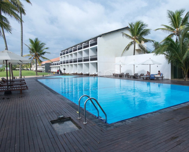 
Srí Lanka / EKHO Surf****
