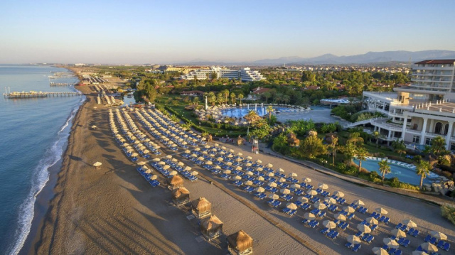 
Starlight Resort Hotel
