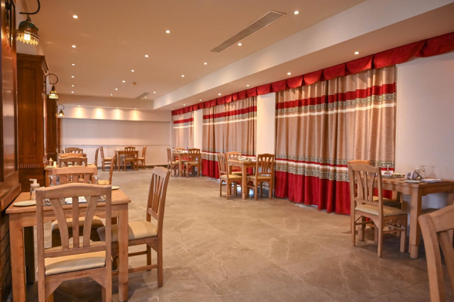 
Sunrise Serano Aqua Park Resort
