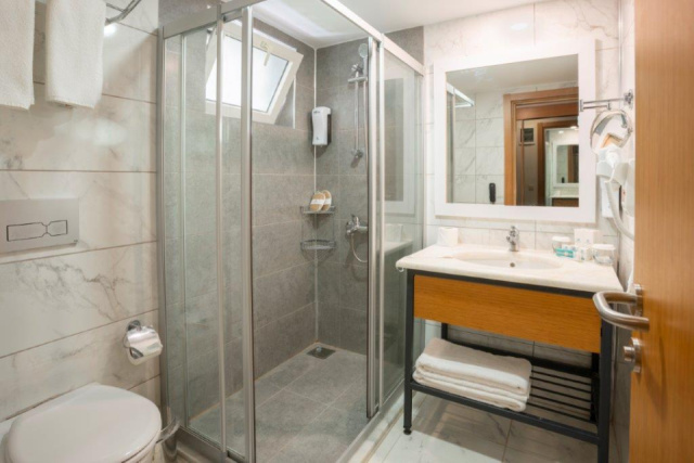 Master Family Club***** - AI