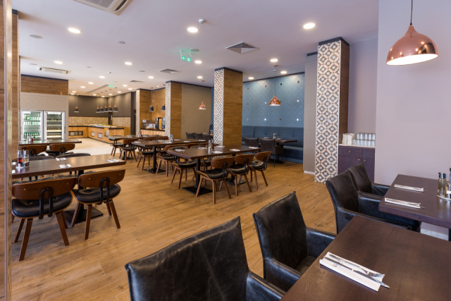 
Best Western Plus Premium Inn
