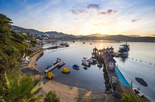 
SELECTUM COLOURS BODRUM
