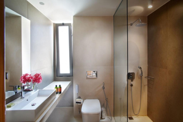 
ANNA'S HOUSE & SUNDAY BEACH
