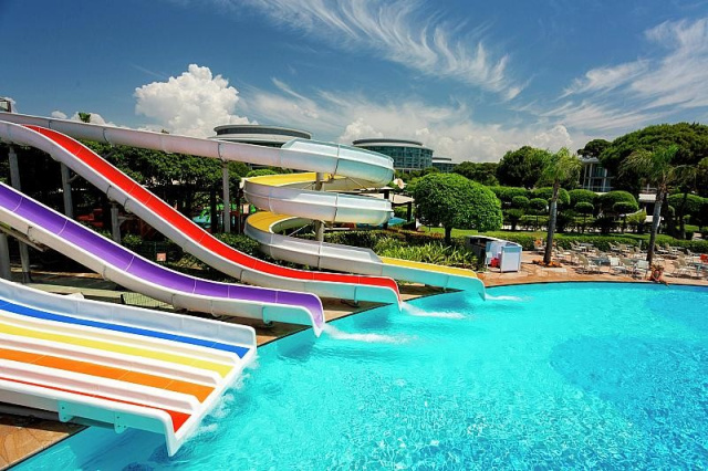 
CALISTA LUXURY RESORT
