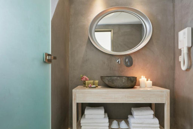 
Santorini Palace Hotel
