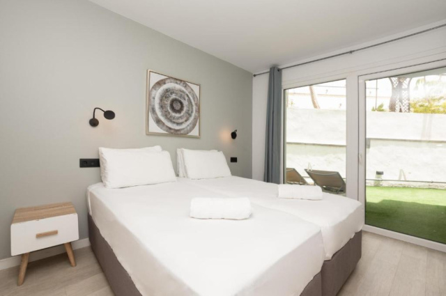 
BARRANCO CHIC APARTMENTS
