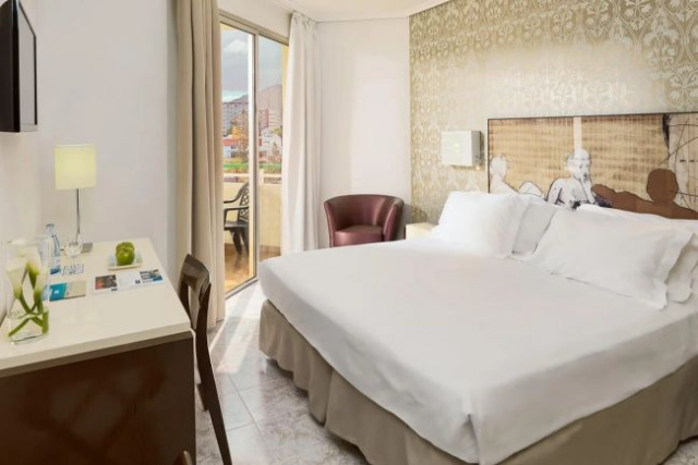 Tenerife, a Kanári-szigetek ékköve – csoportos utazás
magyar idegenvezetéssel 2026.10.28.-11.04.