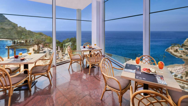 
Hotel Mogan Princess & Beach Club
