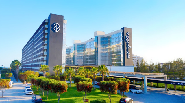 
NIRVANA COSMOPOLITAN
