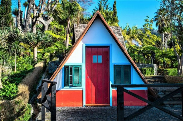 Madeira, az örök tavasz szigete - csoportos út magyar
idegenvezetővel 2026.10.30.-11.06.