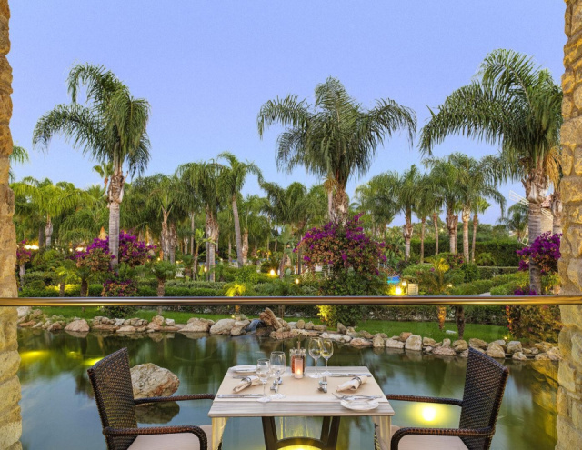 
OLYMPIC LAGOON RESORT
