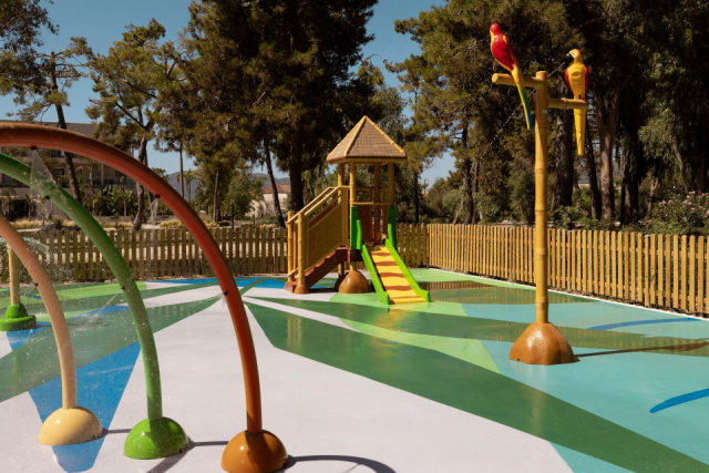 
DOMES AULŪS ZANTE, AUTOGRAPH COLLECTION
