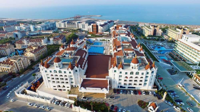 
Oz Hotels Side Premium
