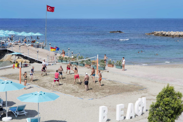 
Granada Luxury Beach
