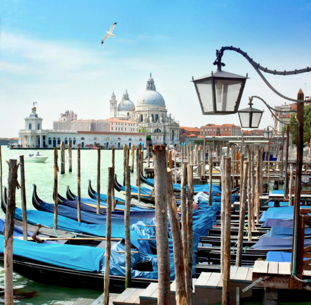 
Velence, a gondolák városa
