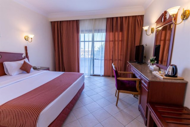 
Aladdin Beach Resort Hurghada
