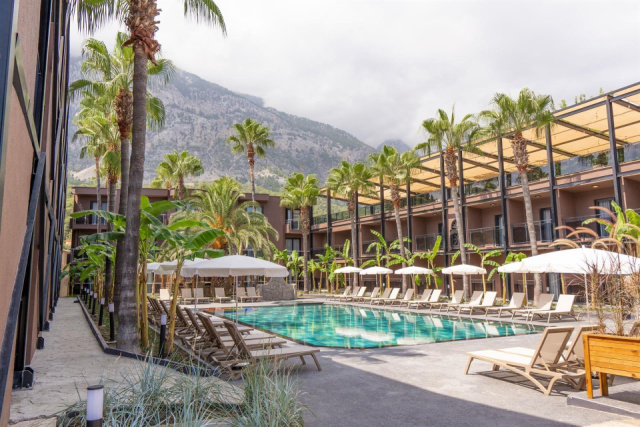 
Hotel Golden Sun +12 Adult
