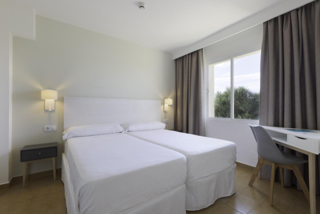 
AluaSun MEDITERRÁNEO
