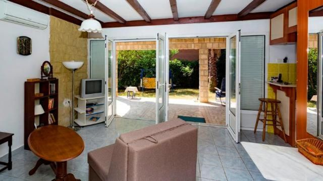 
Montenegró egyénileg 2026 - Becici - Apartman Tamara
