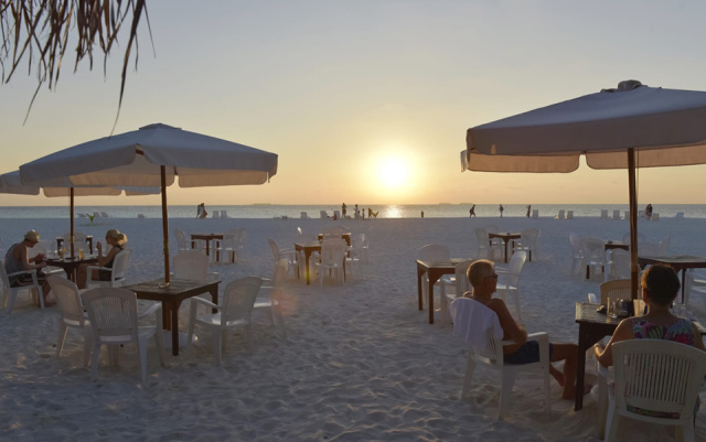 
Maldív-szigetek / Thulhagiri Island Resort****
