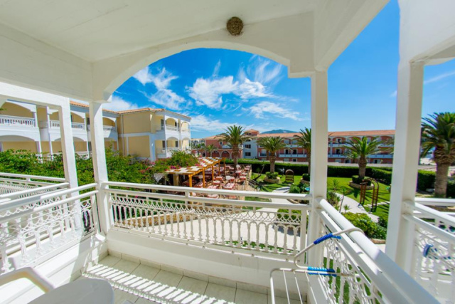 Hotel Poseidon Beach*** AI