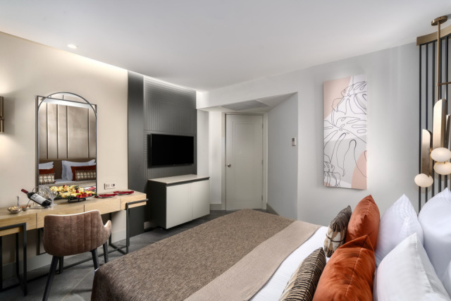 
Calyptus Kirman Premium
