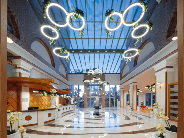 
SELECTUM FAMILY RESORT SIDE
