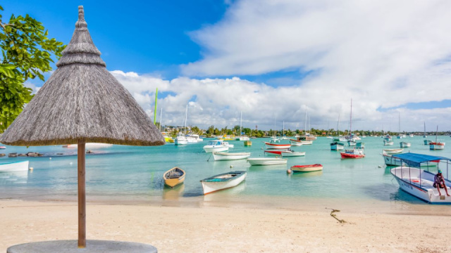 
MAURITIUS, AZ INDIAI-ÓCEÁN CSILLAGA
