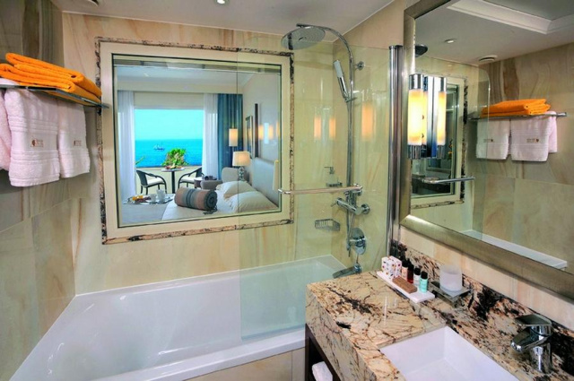 
Alexander The Great Beach Hotel
