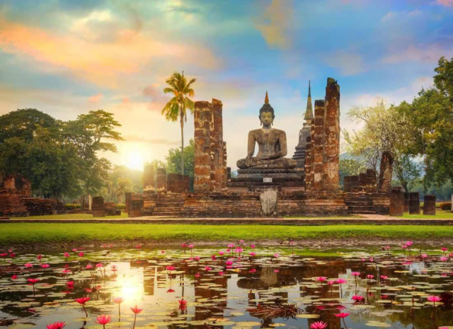 
Nagy körutazás Thaiföldön, pihenéssel Phuketen
