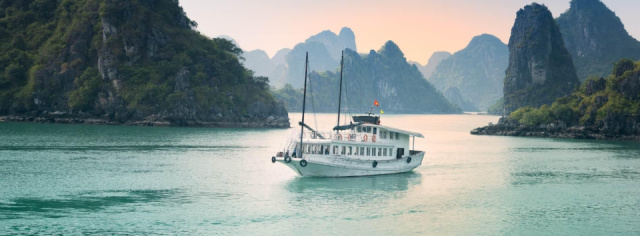 
Trópusi újév Koh Rongon, Vietnám és Kambodzsa
