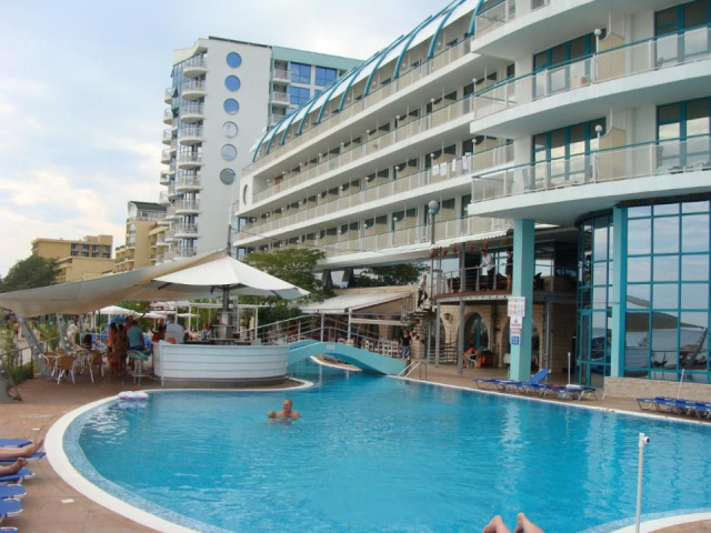 
Bulgária egyénileg 2026- Aranyhomok 7 éj - Hotel Berlin Golden Beach
