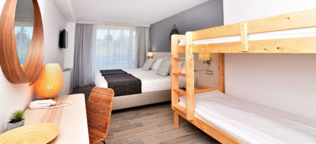 
Bulgária repülővel Budapestről 2026 8 nap/7 éj-Napospart - iHotel
