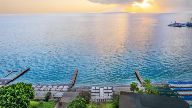 
Viking Beach Hotel
